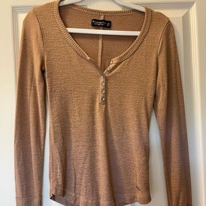 Abercrombie Henley